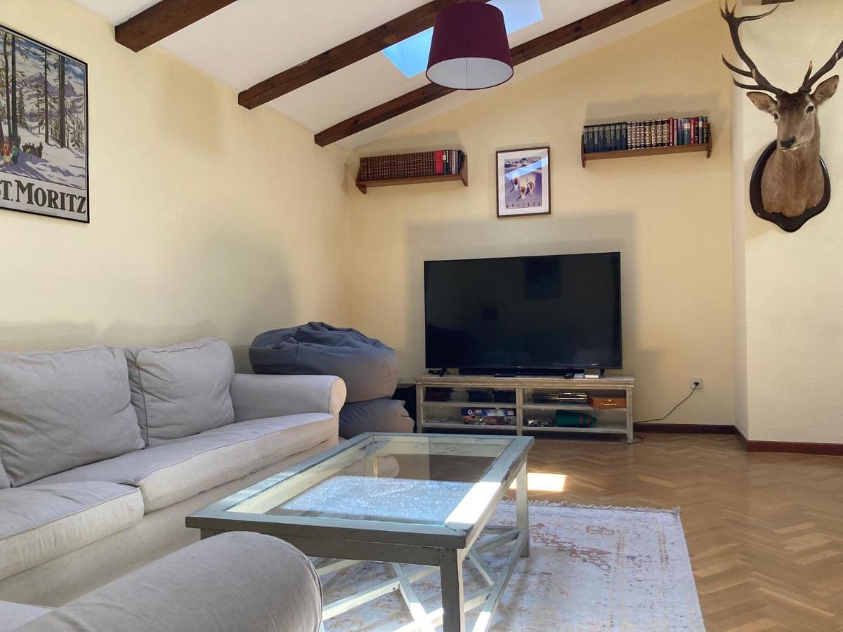 Los Cedros, Gran Chalet Con Piscina Y Apartamento En Navacerrada Eksteriør bilde