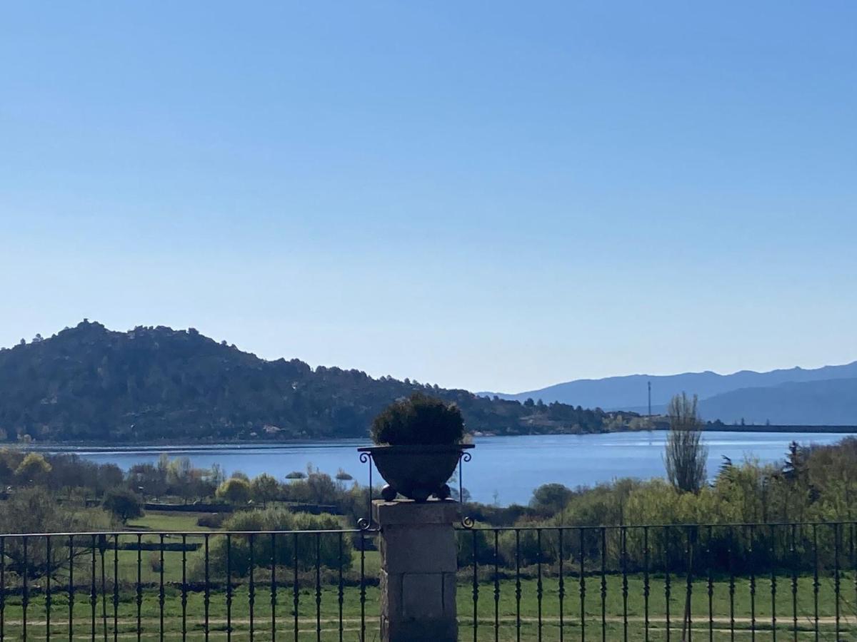 Los Cedros, Gran Chalet Con Piscina Y Apartamento En Navacerrada Eksteriør bilde