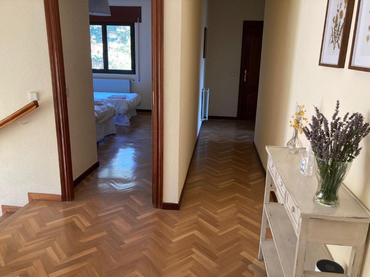 Los Cedros, Gran Chalet Con Piscina Y Apartamento En Navacerrada Eksteriør bilde