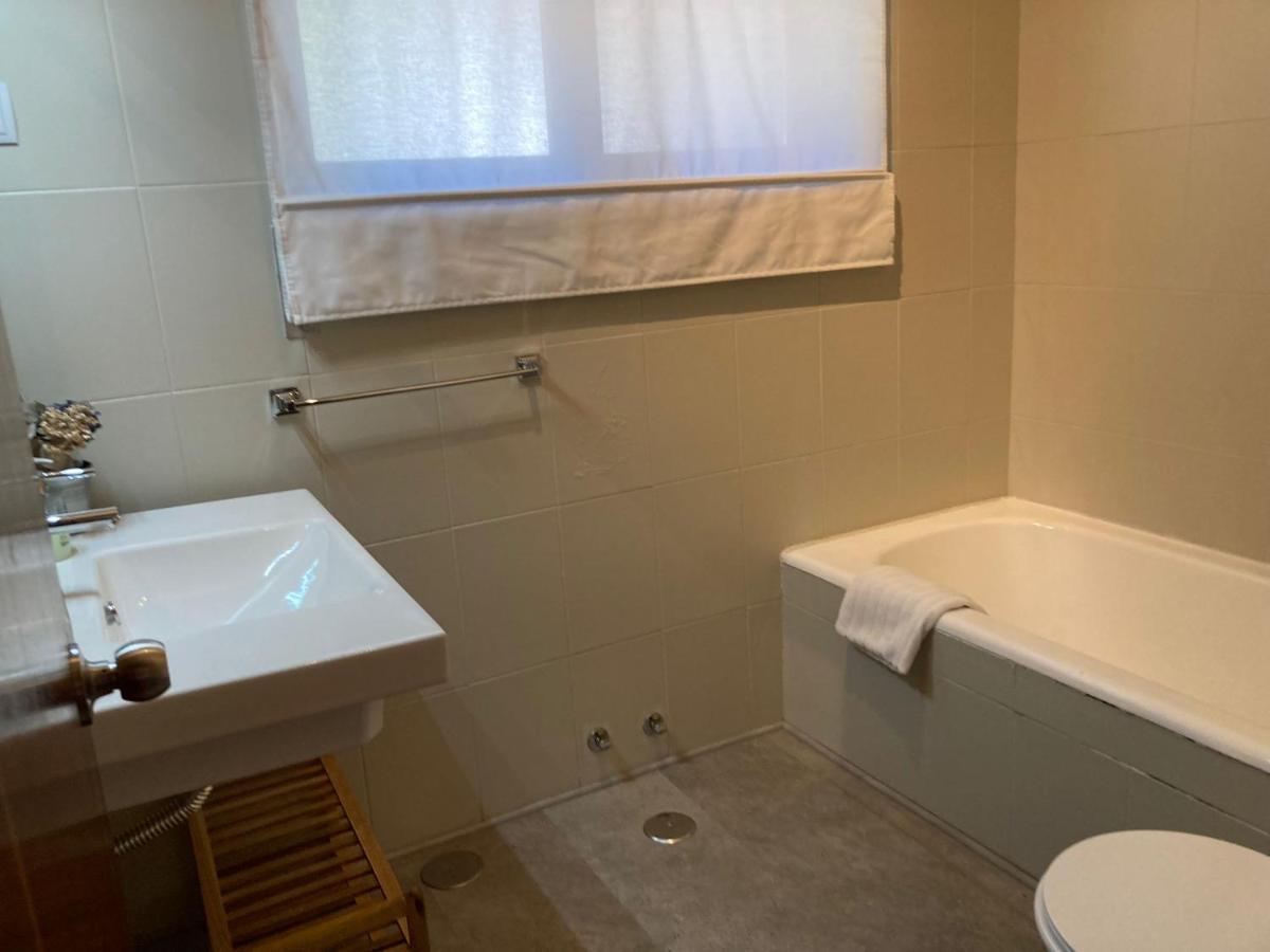 Los Cedros, Gran Chalet Con Piscina Y Apartamento En Navacerrada Eksteriør bilde