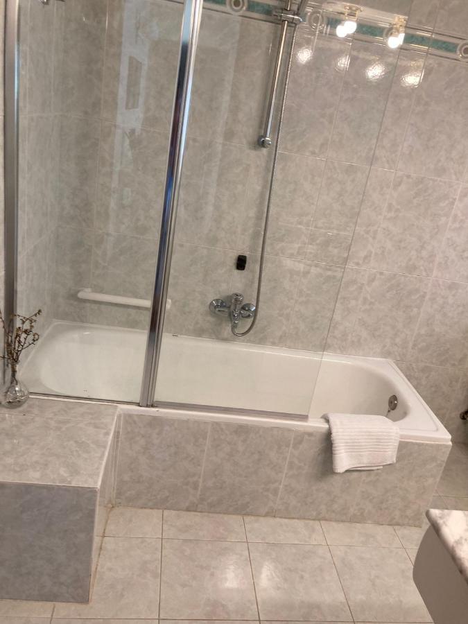 Los Cedros, Gran Chalet Con Piscina Y Apartamento En Navacerrada Eksteriør bilde