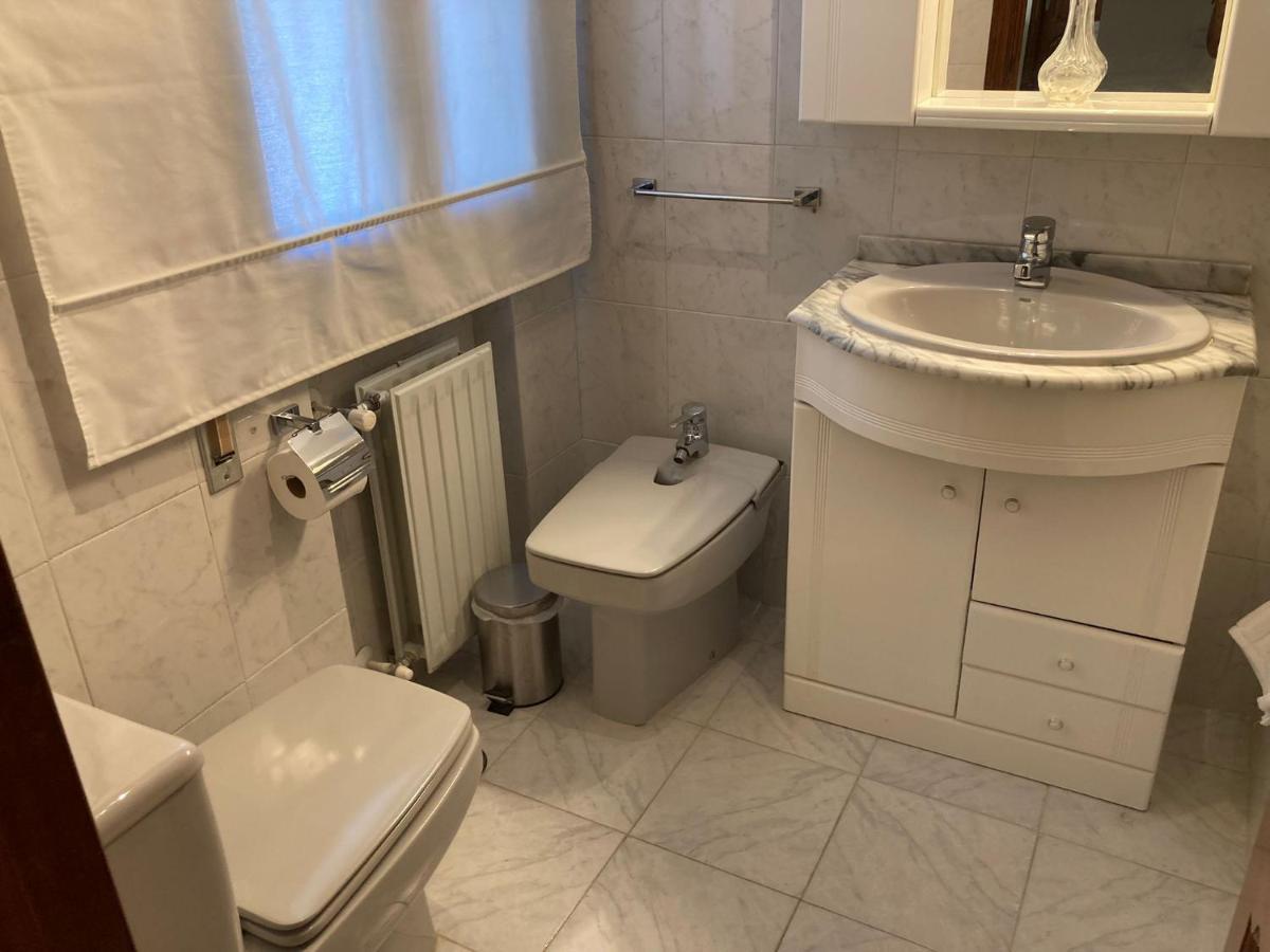 Los Cedros, Gran Chalet Con Piscina Y Apartamento En Navacerrada Eksteriør bilde
